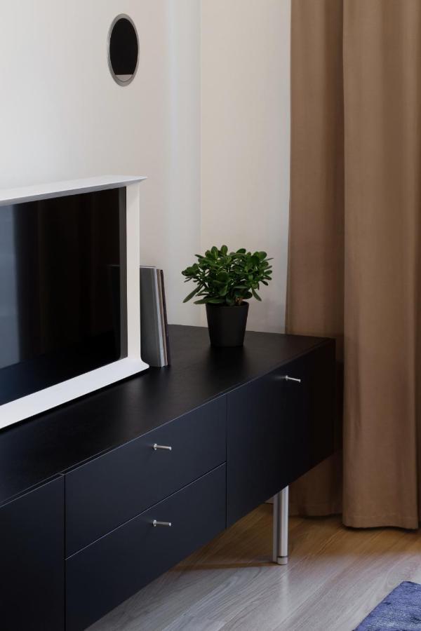 Design Studio Apartment With Balcony By Hostlovers 카우나스 외부 사진